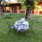 בית חווה Societa Agricola Le La Dondina