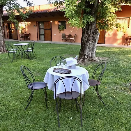 Alloggio per agriturismo La Dondina