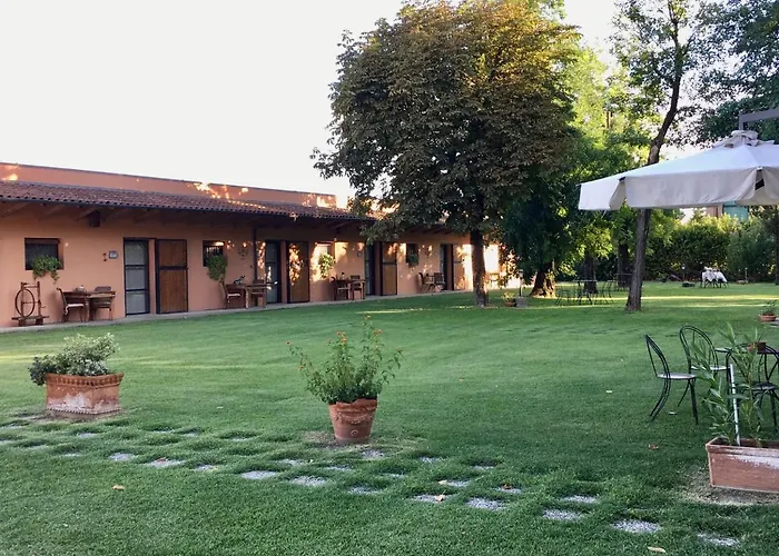 Κατάλυμα σε φάρμα Societa Agricola Le La Dondina *