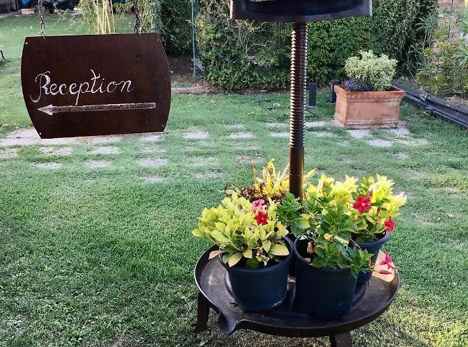 Societa Agricola Le La Dondina Feriegård *